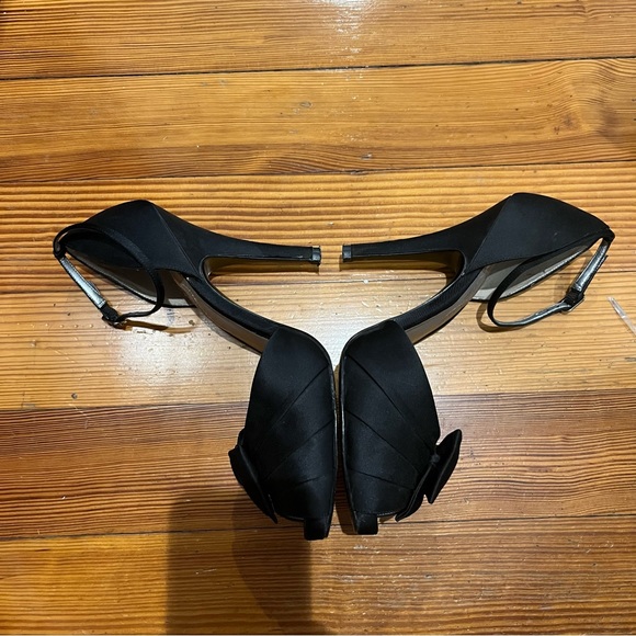 Nina Heels Black Open-Toed Peep Toe Satin Bow Heels Sz 8.5 EUC w/ Ankle Strap - Picture 4 of 9